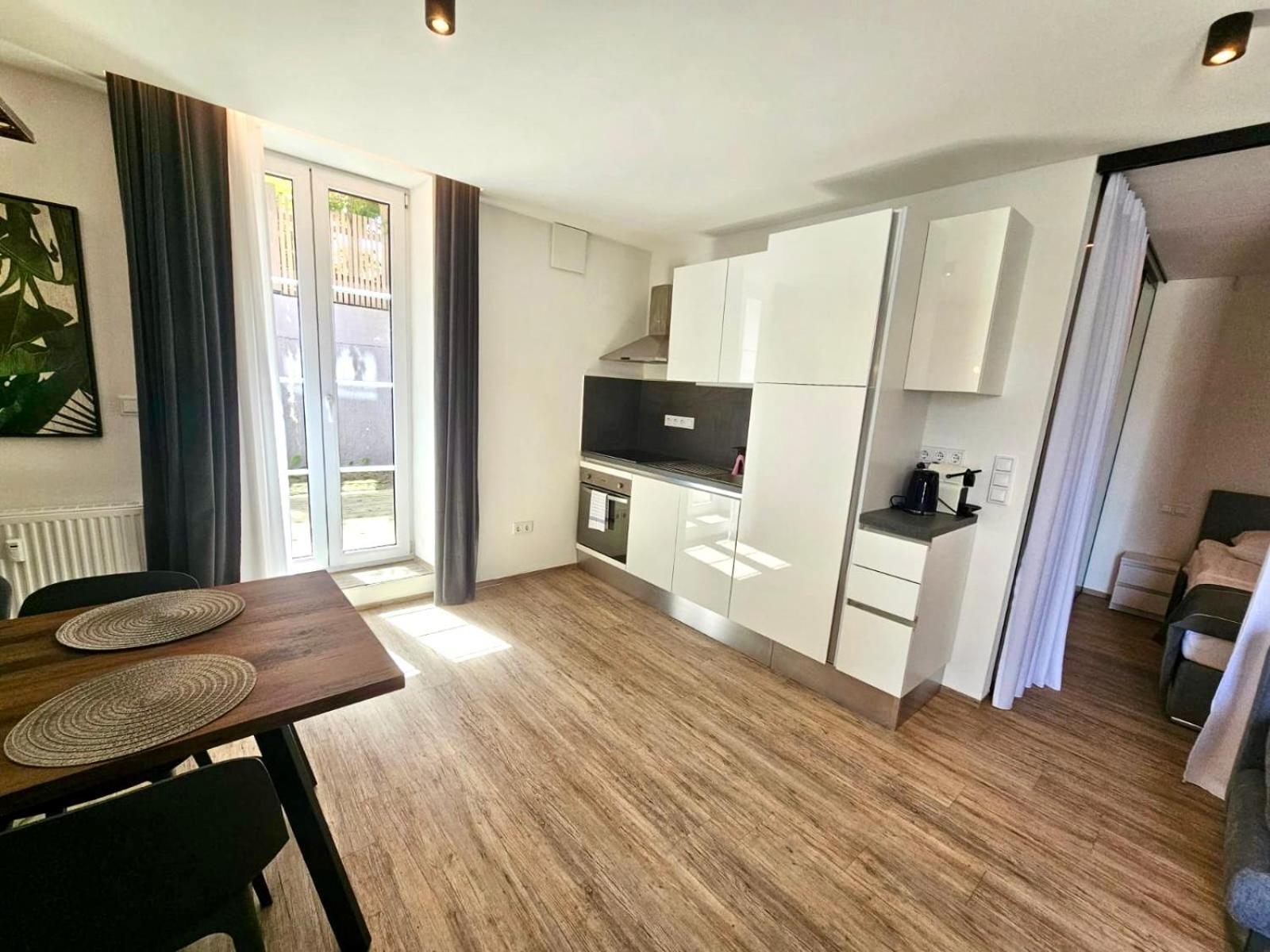 Beefree Whirlpoolsuite34-free Parking & Fast Internet Passau